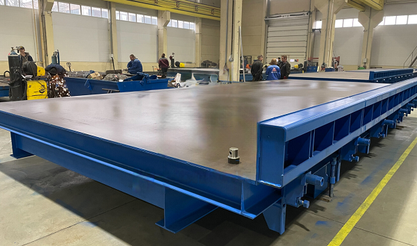 水泥预制墙板翻转器